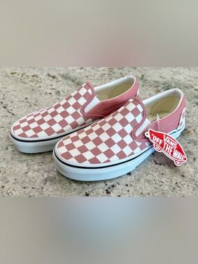 Vans Rosette & White Checkerboard Classic Slip-On Shoes NWT